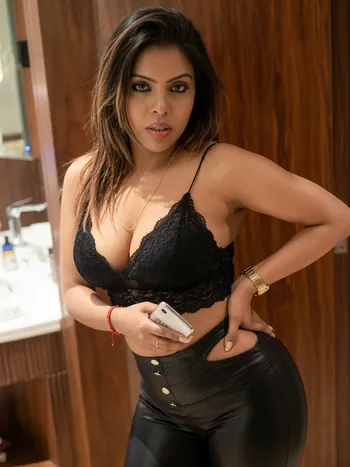 housewife call girls Goa
